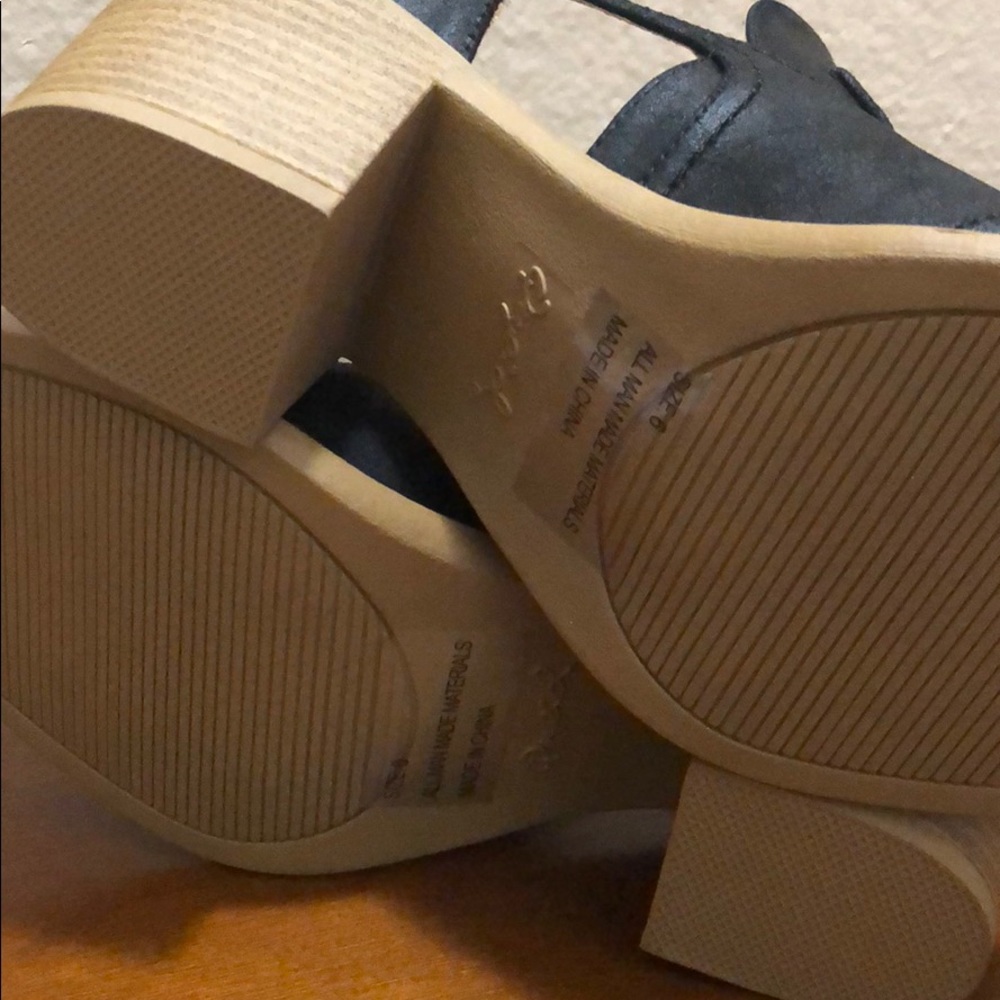 Bootie - Picture 6 of 8